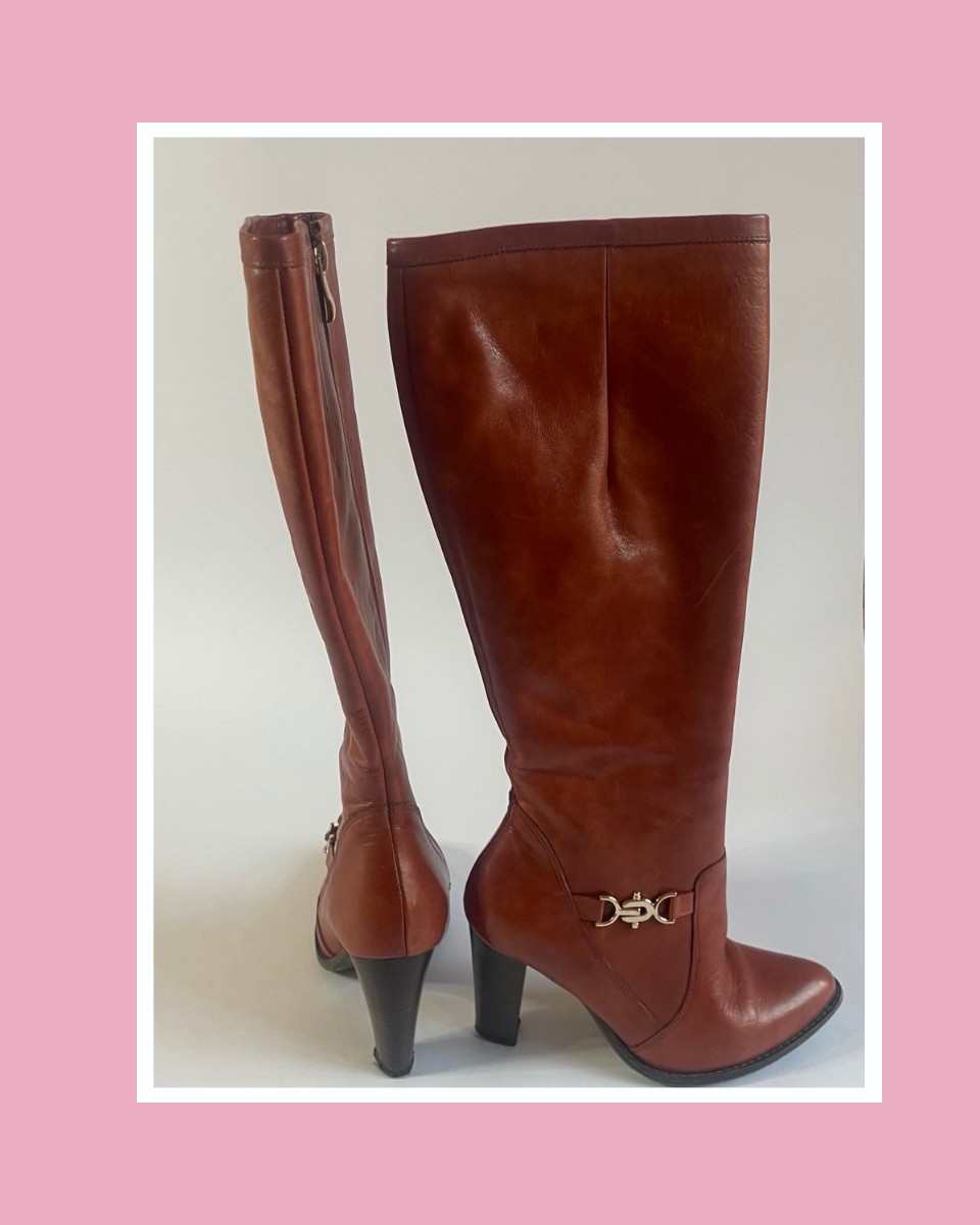 Braune Lederstiefel, Produktfoto