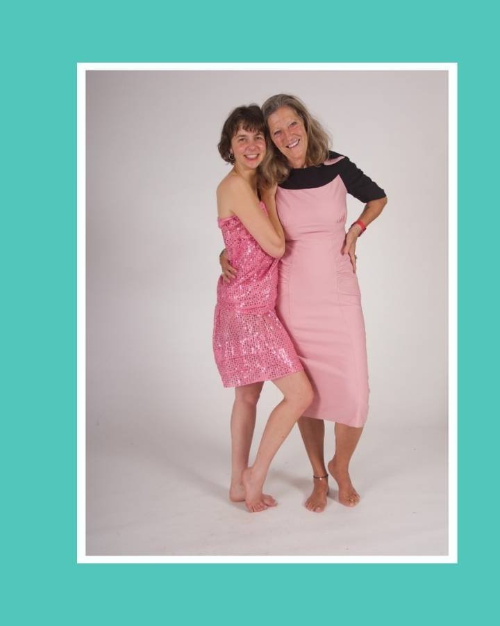 Rosa Kleid glitzer und rosa Spaghettiträgerkleid